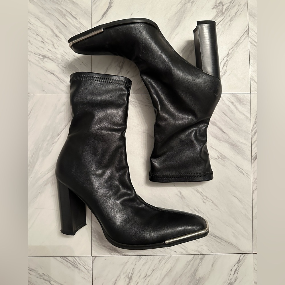Square toe silver accent GoGo style elastic mid-calf boots with chunky heel